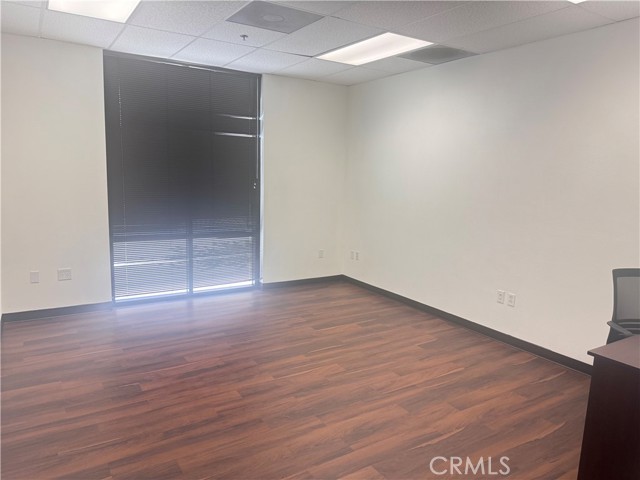 31569 Canyon Estates Drive, Lake Elsinore, California 92532, ,Commercial Sale,For Sale,31569 Canyon Estates Drive,CREV24175880