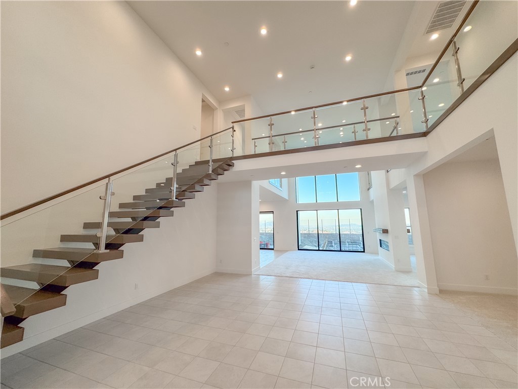 MLS #OC25257810 image #5