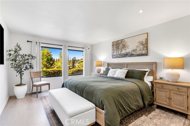 Detail Gallery Image 14 of 41 For 23267 Cherry Hill St, Mission Viejo,  CA 92692 - 2 Beds | 2 Baths