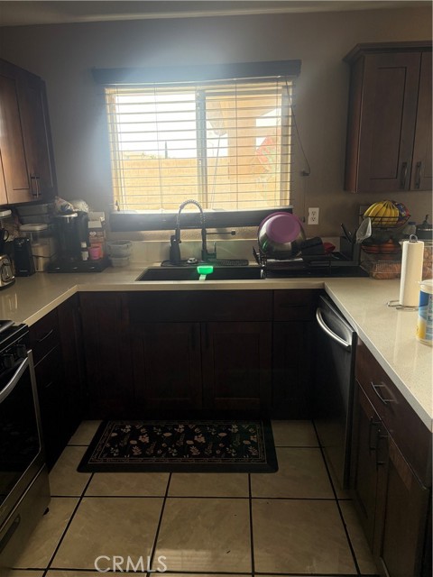 Detail Gallery Image 15 of 49 For 11503 Russet Pl, Adelanto,  CA 92301 - 3 Beds | 2 Baths