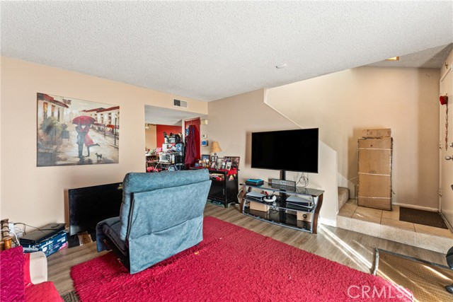 Detail Gallery Image 8 of 30 For 839 Richland St, Upland,  CA 91786 - 2 Beds | 1/1 Baths