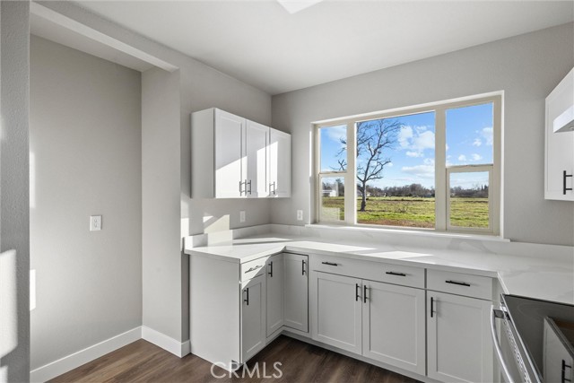 Detail Gallery Image 16 of 49 For 25245 2nd Ave, Los Molinos,  CA 96055 - 4 Beds | 2/1 Baths