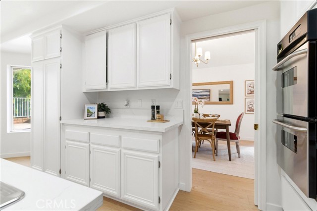 Detail Gallery Image 15 of 67 For 28360 Easton Ln, Saugus,  CA 91350 - 5 Beds | 3 Baths