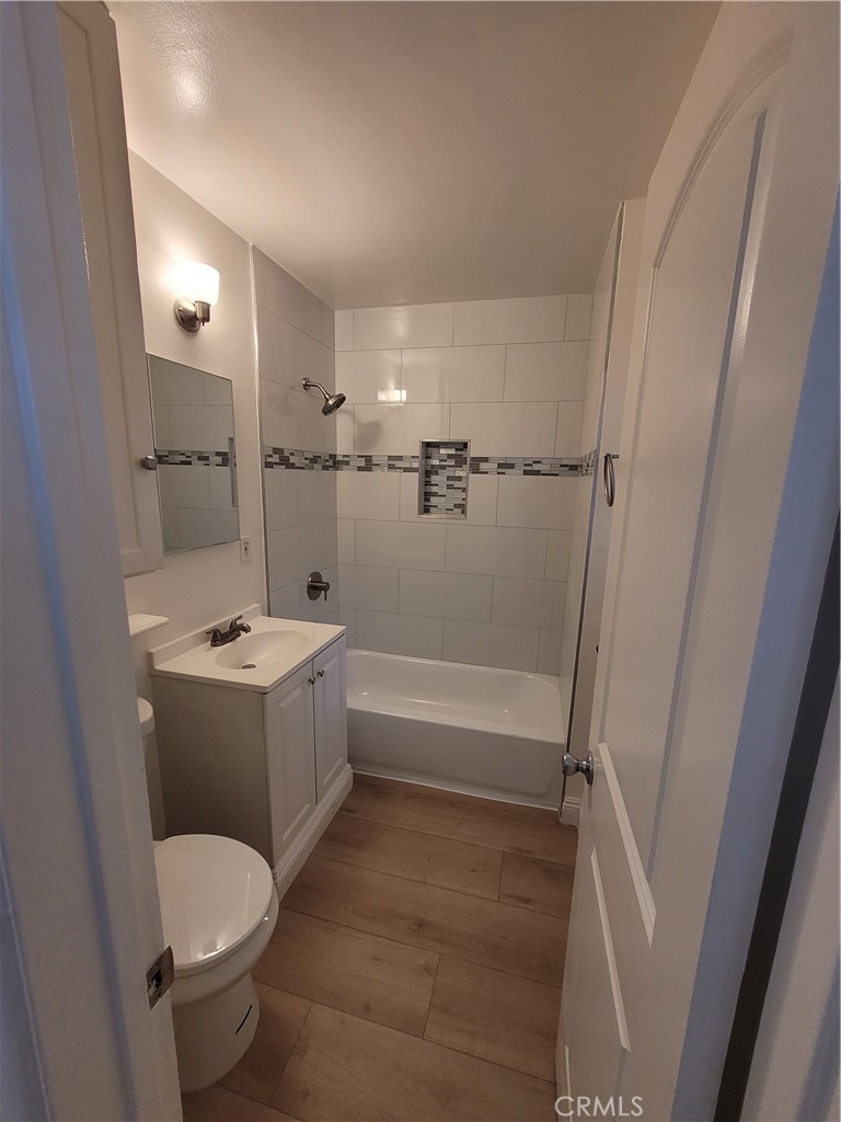 C9afd7e6 31f5 4370 9ef8 A651d3f97920