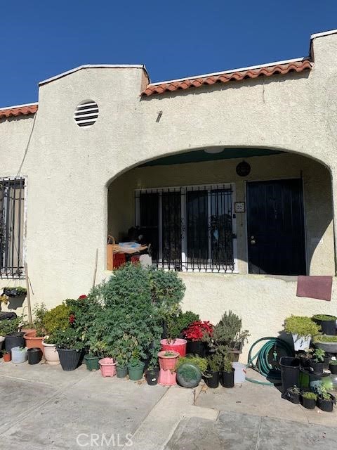 325 W 83Rd St, Los Angeles, CA 90003