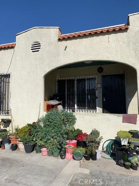 325 W 83rd Street, Los Angeles, CA 90003