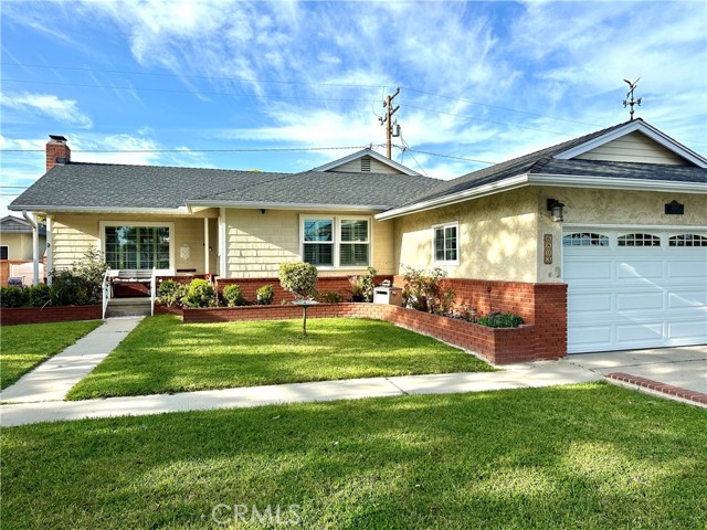 Detail Gallery Image 1 of 27 For 6803 E Killdee St, Long Beach,  CA 90808 - 3 Beds | 2 Baths