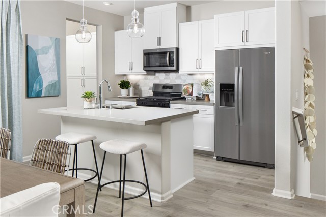 Detail Gallery Image 6 of 20 For 16369 Sandpiper Ave, Chino,  CA 91708 - 4 Beds | 3/1 Baths