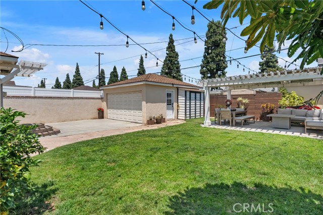 5522 Briercrest Avenue, Lakewood CA: https://media.crmls.org/medias/c9b2c148-8d01-4e40-a3ff-db616b12f6a2.jpg