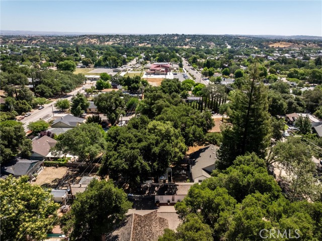 Detail Gallery Image 33 of 37 For 117 17th St, Paso Robles,  CA 93446 - 4 Beds | 3 Baths
