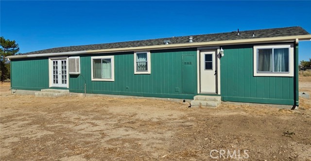 49645 Three Points Road, Lancaster CA: https://media.crmls.org/medias/c9b38c41-6948-4f9c-ac61-3f70c6c0fc25.jpg