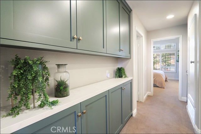 Detail Gallery Image 17 of 30 For 91 Gauguin Cir, Aliso Viejo,  CA 92656 - 3 Beds | 2/1 Baths