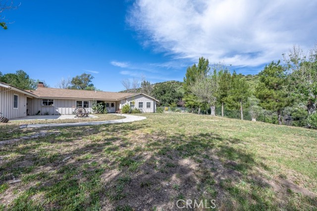 Detail Gallery Image 13 of 47 For 26615 Mountain Park Rd, Canyon Country,  CA 91387 - 3 Beds | 3 Baths