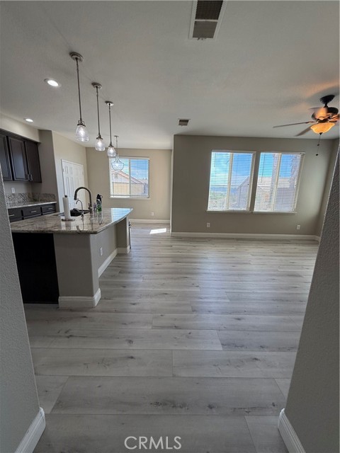 27945 Tree Ridge Street, Murrieta CA: https://media.crmls.org/medias/c9b43ada-f87c-4403-868e-2f2e70e91364.jpg