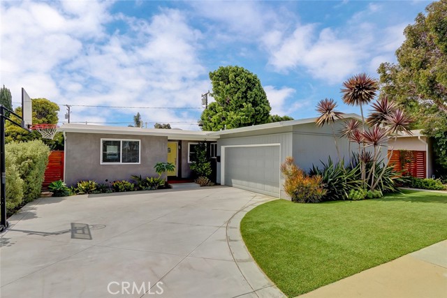 1170 Shelley Street, Manhattan Beach, California 90266, 4 Bedrooms Bedrooms, ,3 BathroomsBathrooms,Residential,Sold,Shelley,SB22186838