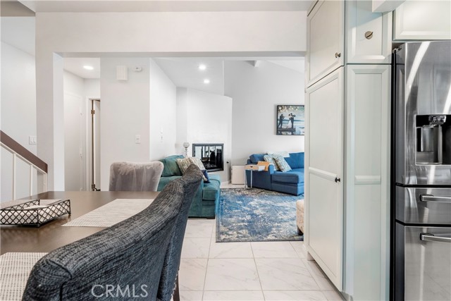 Detail Gallery Image 11 of 31 For 25900 Oak St #102,  Lomita,  CA 90717 - 3 Beds | 2 Baths