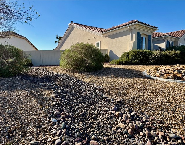 Detail Gallery Image 5 of 25 For 11162 Datura Ln, Apple Valley,  CA 92308 - 5 Beds | 4 Baths