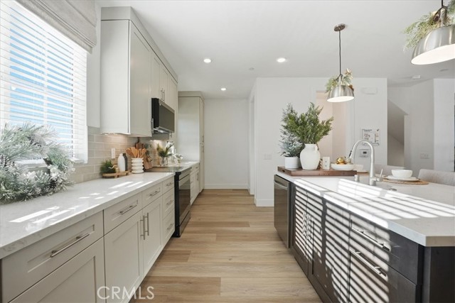 Detail Gallery Image 14 of 34 For 11457 Clover Ln, El Monte,  CA 91731 - 3 Beds | 3/1 Baths