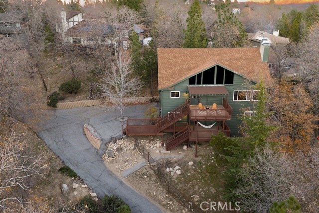 Detail Gallery Image 25 of 29 For 28000 West Shore Dr, Lake Arrowhead,  CA 92352 - 4 Beds | 3/1 Baths