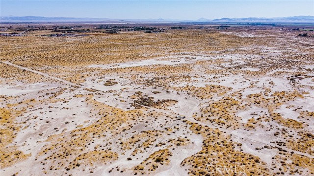 Detail Gallery Image 16 of 22 For 33501 Condor Rd, Newberry Springs,  CA 92365 - – Beds | – Baths