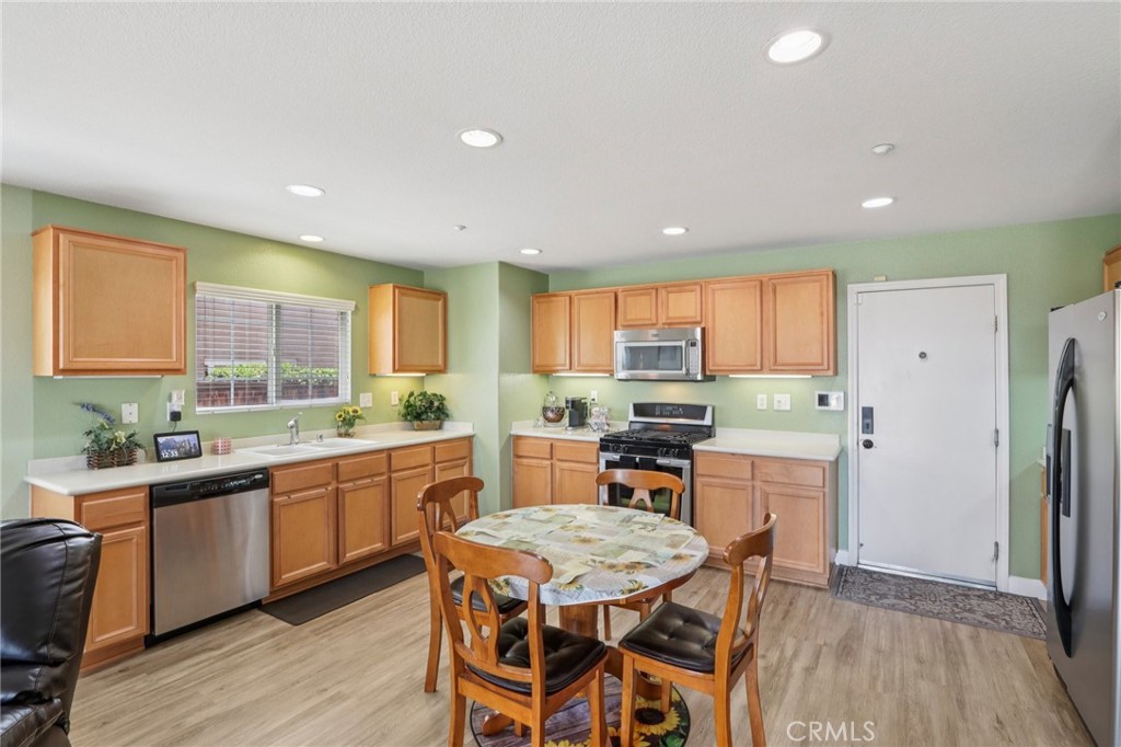 MLS #IV25241412 image #10