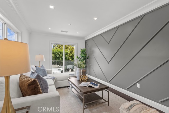 Detail Gallery Image 29 of 65 For 4347 Clybourn Ave, Toluca Lake,  CA 91602 - 5 Beds | 4/1 Baths