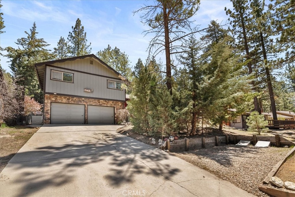383 Catalina Road