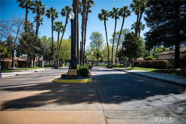 Detail Gallery Image 3 of 42 For 3 West Loop, Madera,  CA 93637 - 3 Beds | 2 Baths