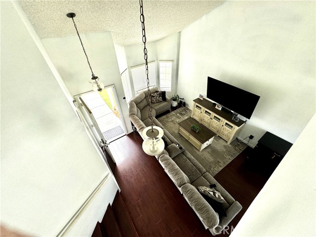 Detail Gallery Image 15 of 21 For 11948 Albion Way, Moreno Valley,  CA 92557 - 4 Beds | 2/1 Baths