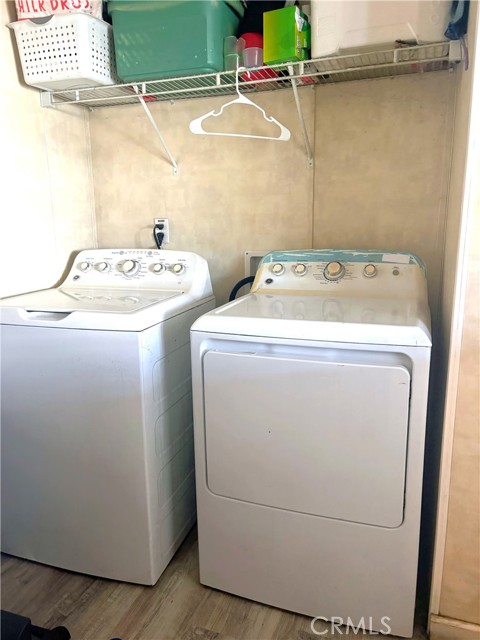 Detail Gallery Image 6 of 15 For 2505 Foothill #113,  San Bernardino,  CA 92410 - 3 Beds | 2 Baths