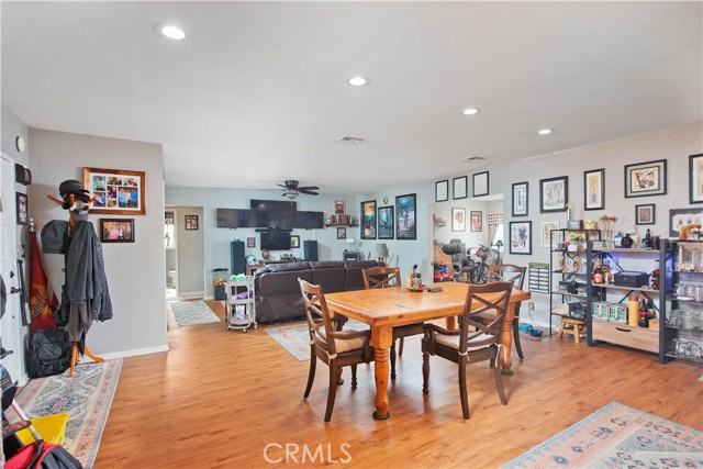 Detail Gallery Image 6 of 23 For 10521 Blucher, Granada Hills,  CA 91344 - 3 Beds | 2 Baths