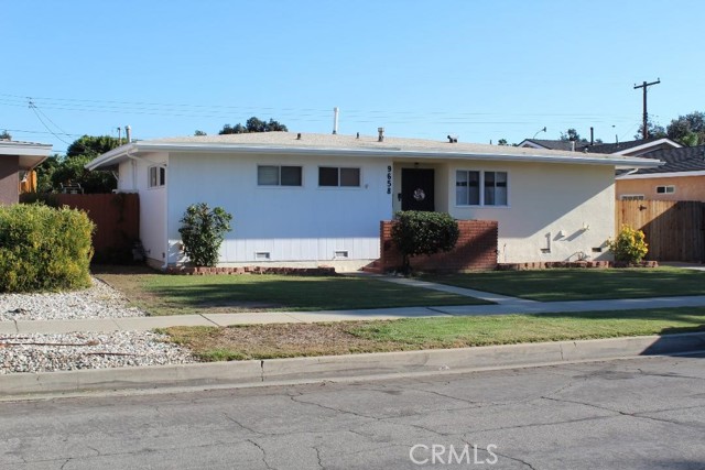 9658 Calmada Ave, Whittier, CA 90605