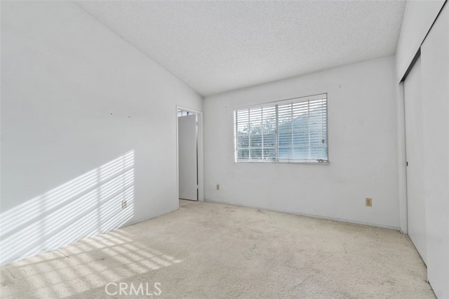 2800 Plaza Del Amo, Torrance CA: https://media.crmls.org/medias/c9bd21fd-7304-4f97-bfba-ec09f3e6758c.jpg