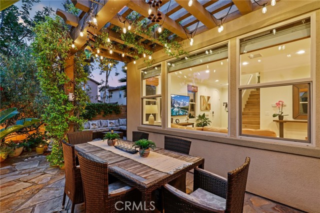 61 Fuchsia, Lake Forest CA: https://media.crmls.org/medias/c9bd2bcd-92d7-4d77-9523-701c22f7d505.jpg