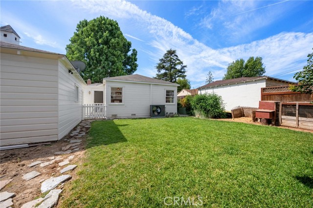 Detail Gallery Image 49 of 68 For 621 E 20th St, Santa Ana,  CA 92706 - 3 Beds | 2 Baths