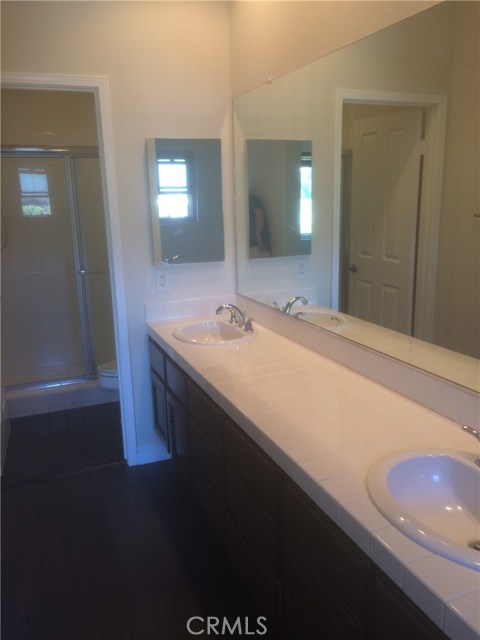 Detail Gallery Image 21 of 28 For 2091 Lake Shore Dr #B,  Chino Hills,  CA 91709 - 3 Beds | 2/1 Baths