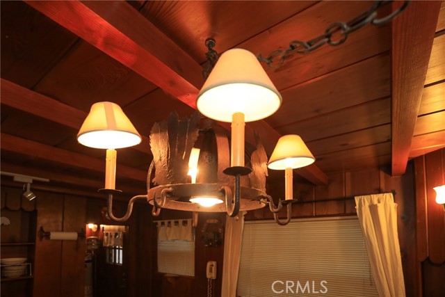 Detail Gallery Image 18 of 51 For 42690 Sonoma, Big Bear Lake,  CA 92315 - 2 Beds | 1/1 Baths