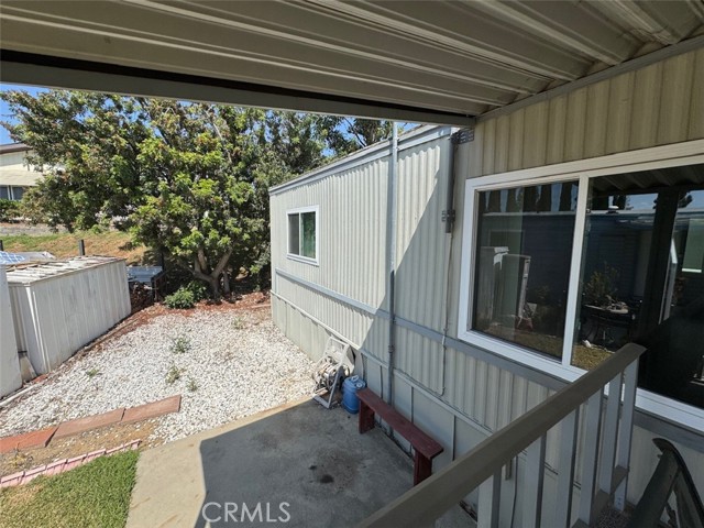 15181 Van Buren Boulevard, Riverside CA: https://media.crmls.org/medias/c9bef3fb-b135-4a4e-b615-81ac84d734f0.jpg