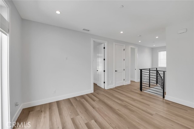 Detail Gallery Image 29 of 63 For 2304 Harriman Ln a,  Redondo Beach,  CA 90278 - 4 Beds | 3/1 Baths