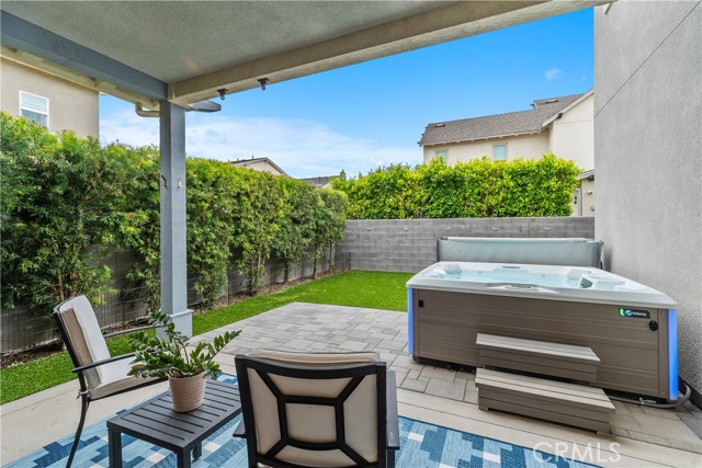 40 Jarano Street, Rancho Mission Viejo CA: https://media.crmls.org/medias/c9bf25a0-9ef5-47cb-a94a-364be149b0a4.jpg