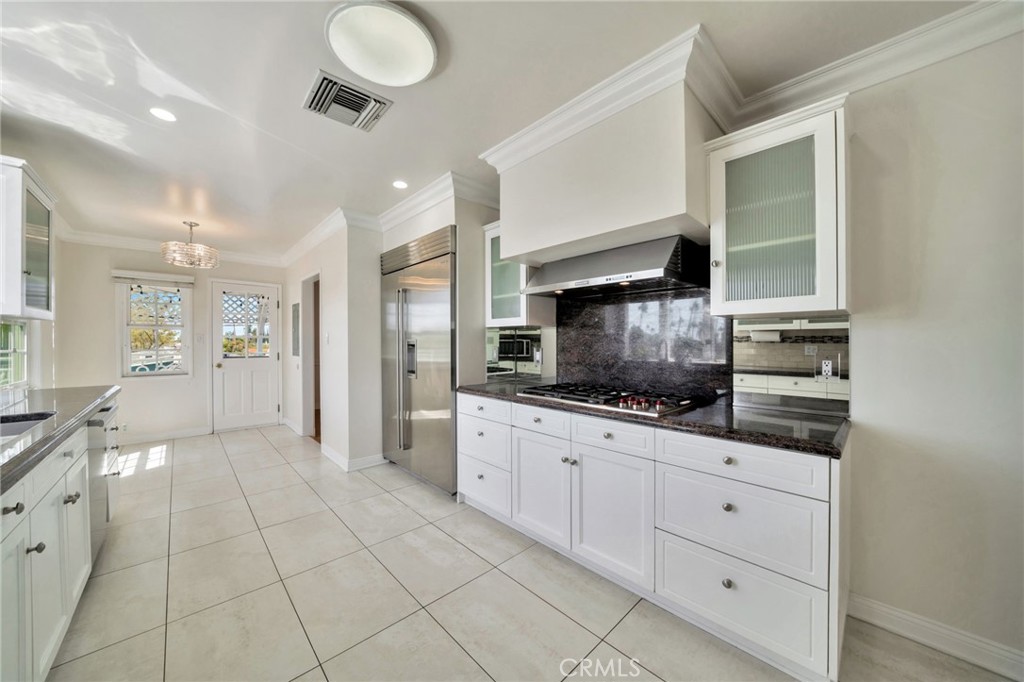 1521 N Columbus Avenue Glendale img 8
