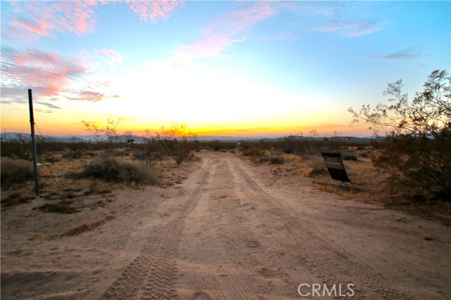 Detail Gallery Image 9 of 25 For 177 Cherokee Trl, Yucca Valley,  CA 92284 - 0 Beds | 0 Baths