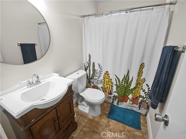 Detail Gallery Image 21 of 39 For 2507 E 15th #304,  Long Beach,  CA 90804 - 2 Beds | 2 Baths