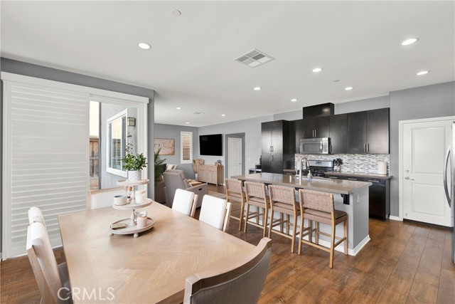 Detail Gallery Image 11 of 40 For 2313 Navigation, Placentia,  CA 92870 - 3 Beds | 2/1 Baths