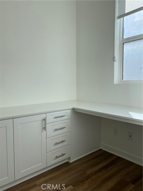 2312 Synergy, Irvine CA: https://media.crmls.org/medias/c9c14066-d255-48f6-854a-e3a20399ec47.jpg