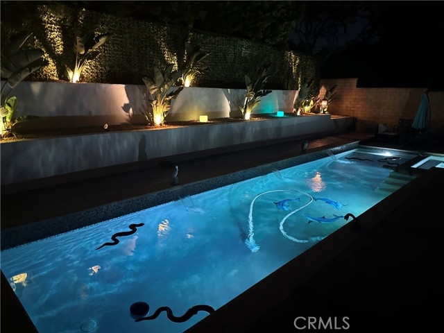 13191 Honeybee Street, Moorpark CA: https://media.crmls.org/medias/c9c2f1bc-e7e5-4f3d-9319-4d892d8ffd46.jpg