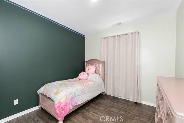 Detail Gallery Image 11 of 14 For 30535 Ridgely Way, Menifee,  CA 92584 - 4 Beds | 2 Baths