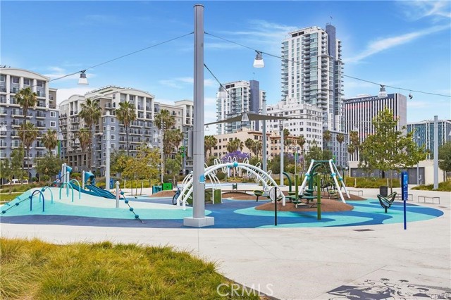 Detail Gallery Image 18 of 27 For 3265 Santa Fe Ave #60,  Long Beach,  CA 90810 - 2 Beds | 1 Baths