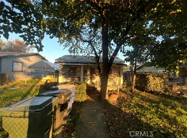 Detail Gallery Image 2 of 5 For 1323 N G St, San Bernardino,  CA 92405 - 1 Beds | 1 Baths