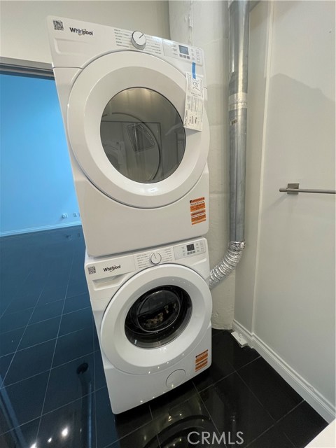 Detail Gallery Image 9 of 75 For 420 S San Pedro St #102,  Los Angeles,  CA 90013 - 2 Beds | 1/1 Baths